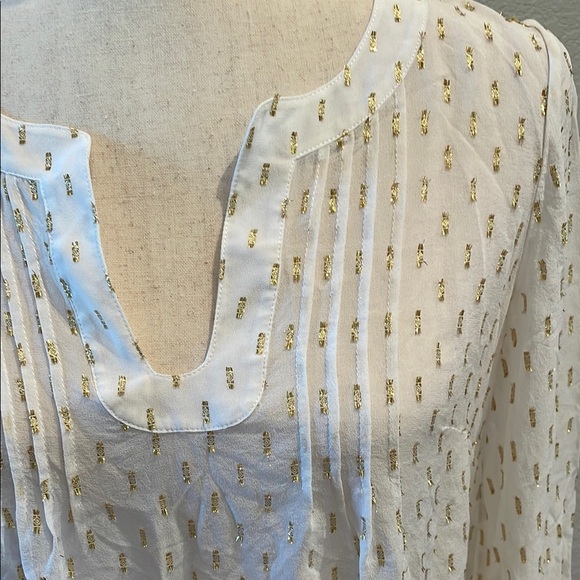 Chic LILLY PULITZER White and Gold Women's Silk Blouse SZ sm - Picture 2 of 6